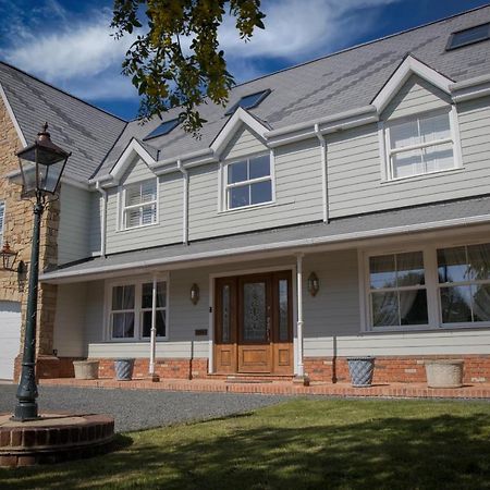 Matlock House Bed & Breakfast Hawkinge Exterior foto