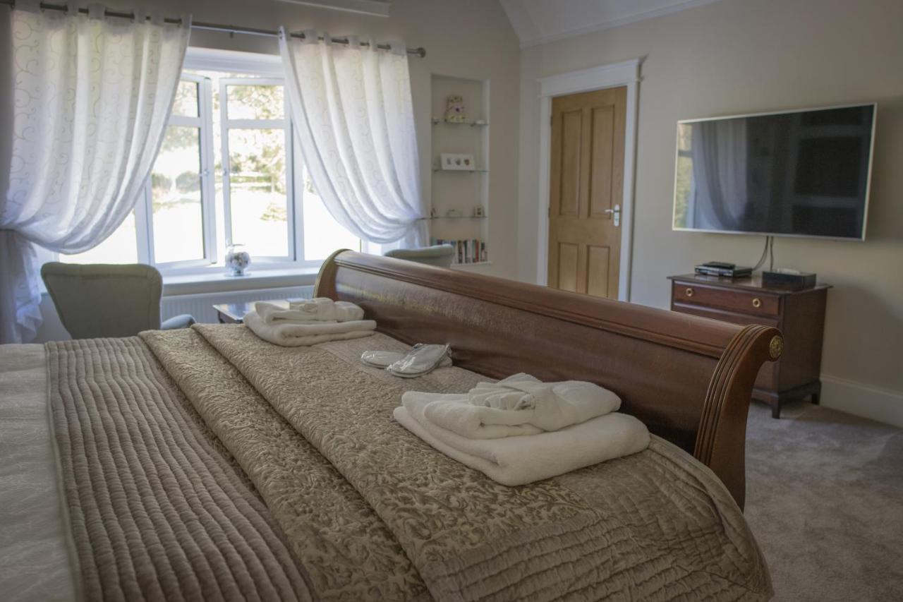 Matlock House Bed & Breakfast Hawkinge Exterior foto